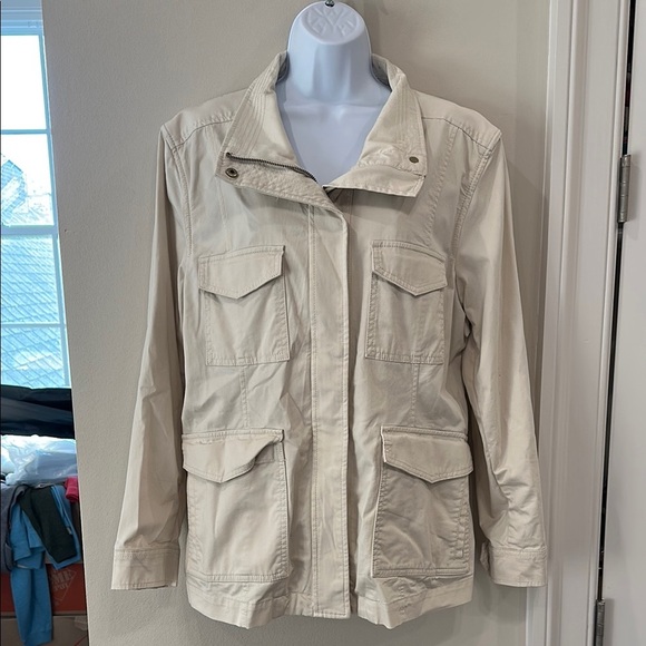 NWT Women's Cream Banana Republic Jacket- XL - Picture 2 of 11